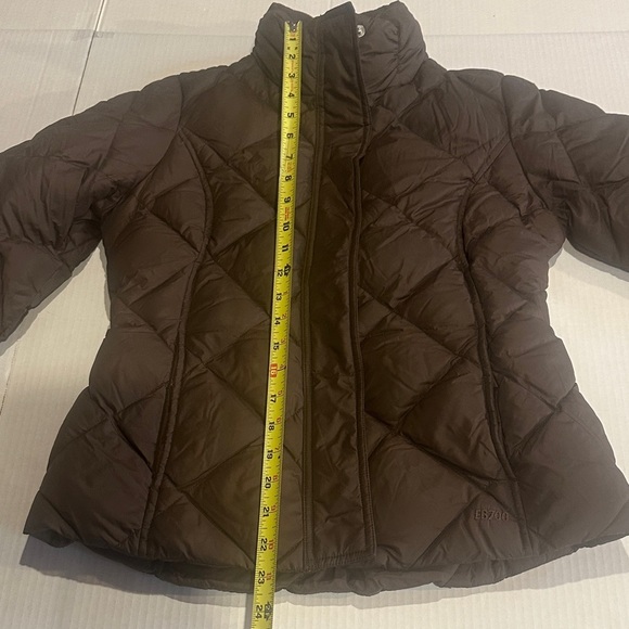 Eddie Bauer Brown goose down Quilted Puffer Jacket w zipper & pockets buttons - Picture 5 of 16